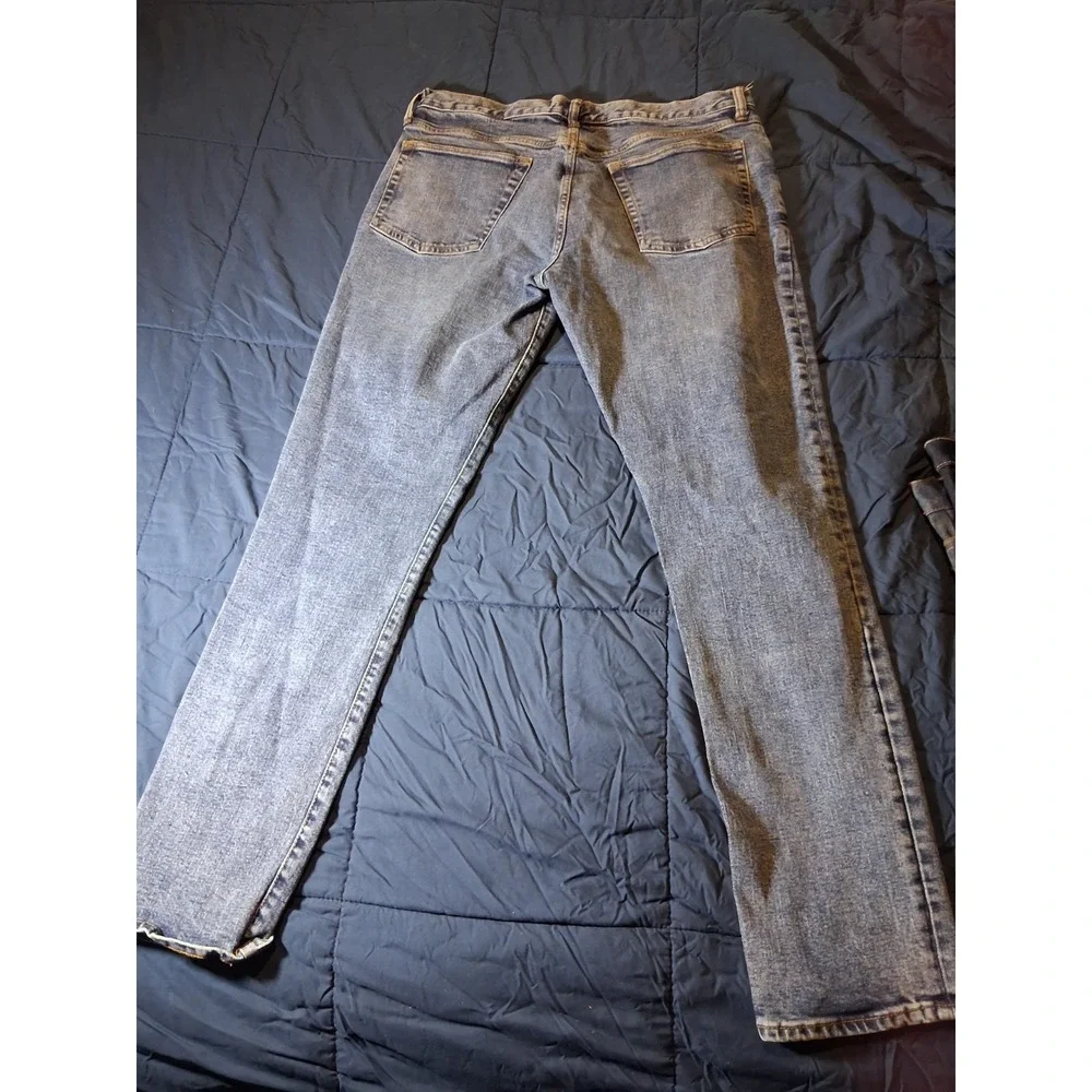 GAP Light‎ Wash Skinny Jeans 34x32 Distressed Grunge Skater
